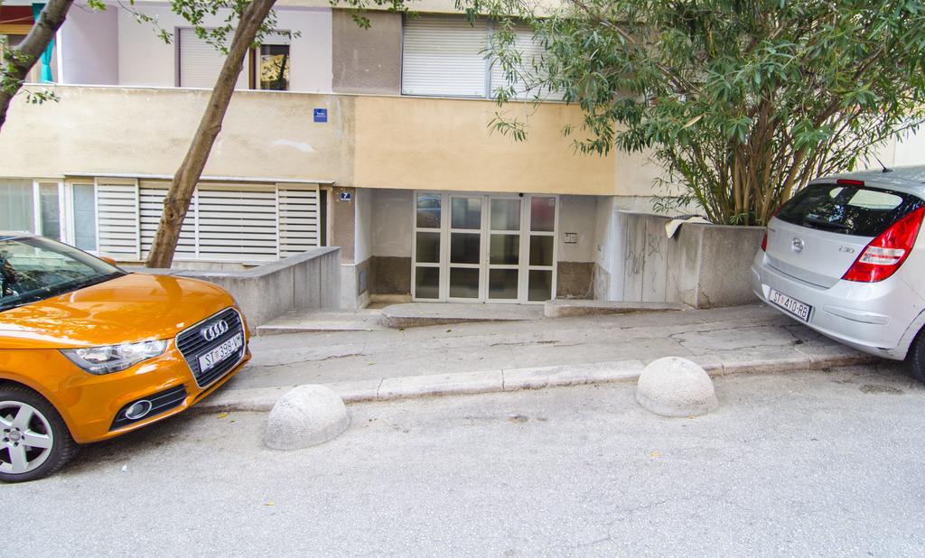 Apartment Sugar Flat Split Exterior photo